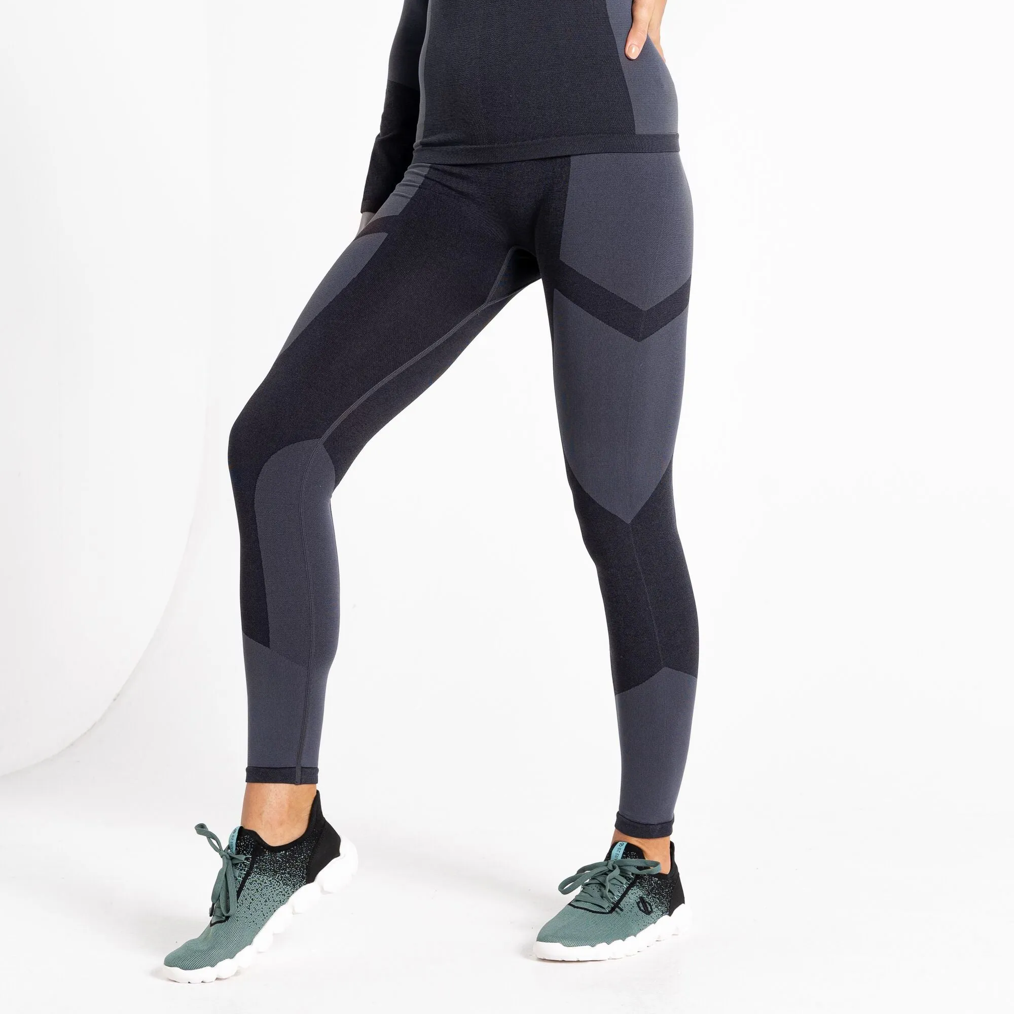 Dare2B In The Zone Base Layer Set