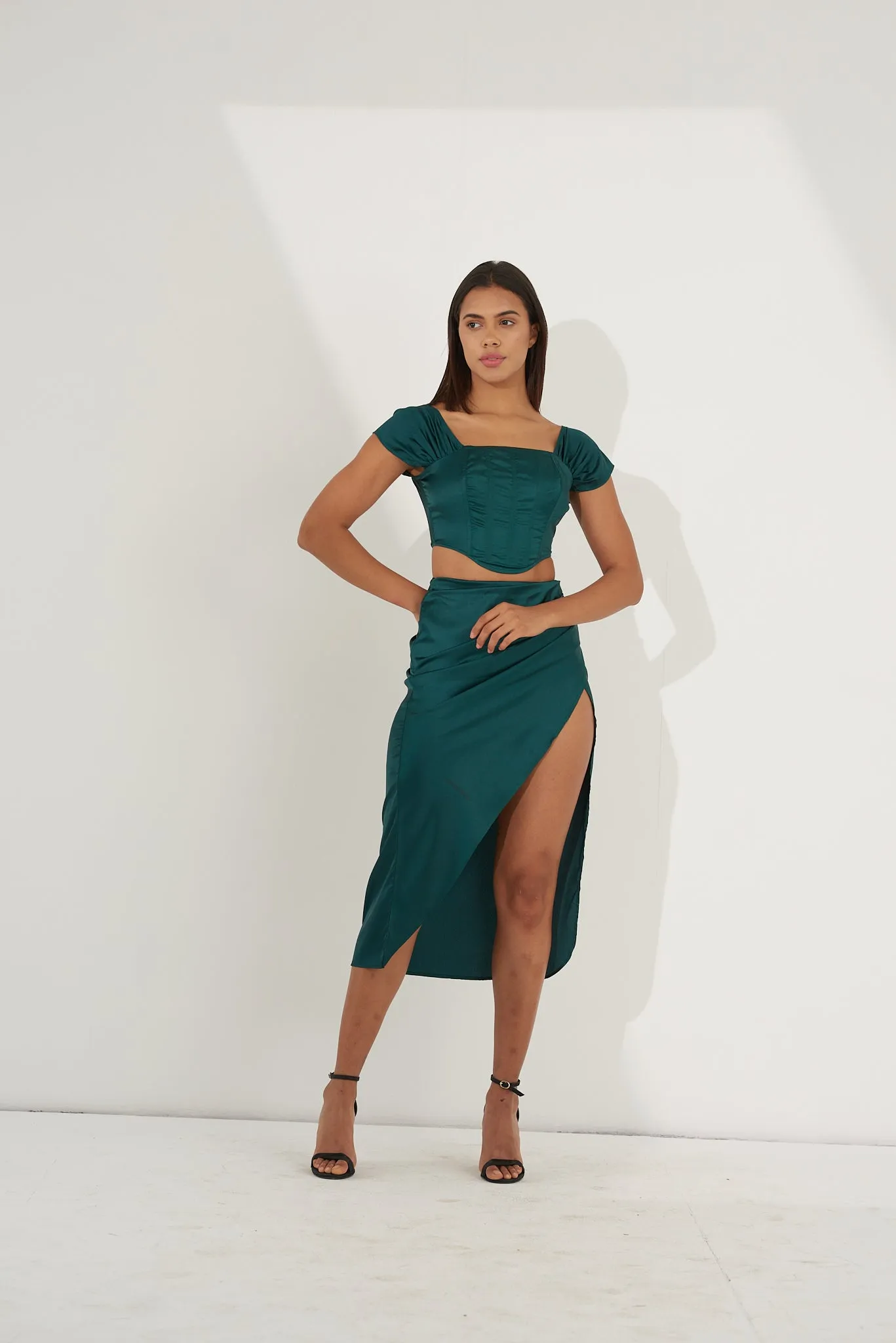 Dark Green Women's Satin pleated skirt