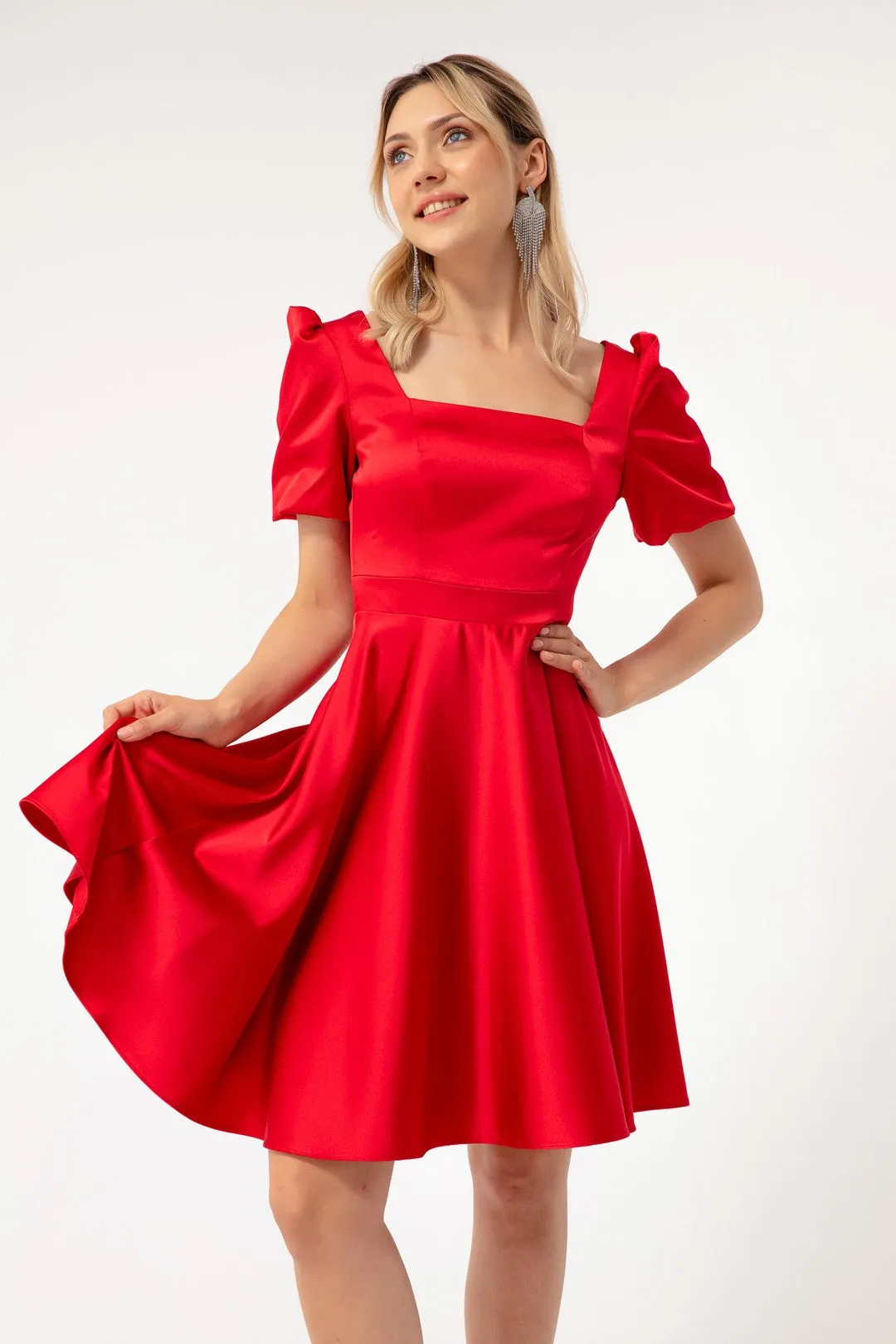 Female Balloon Sleeve Clash Cut Mini Satin Evening Dress