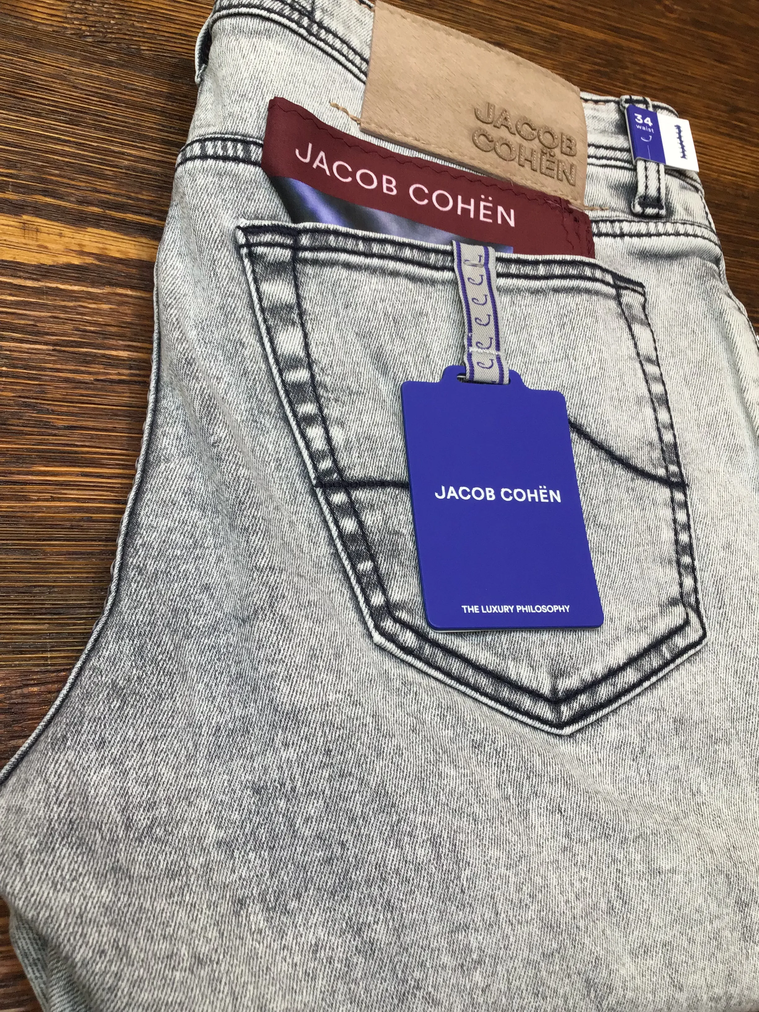 JACOB COHEN Bard Acid Wash