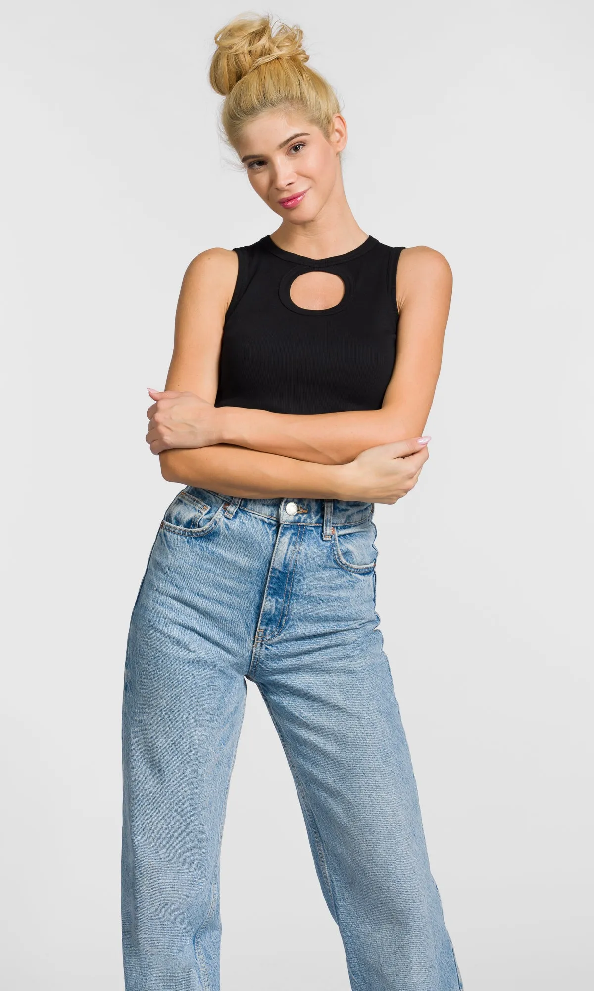 Sleeveless Circle Cut-Out Top