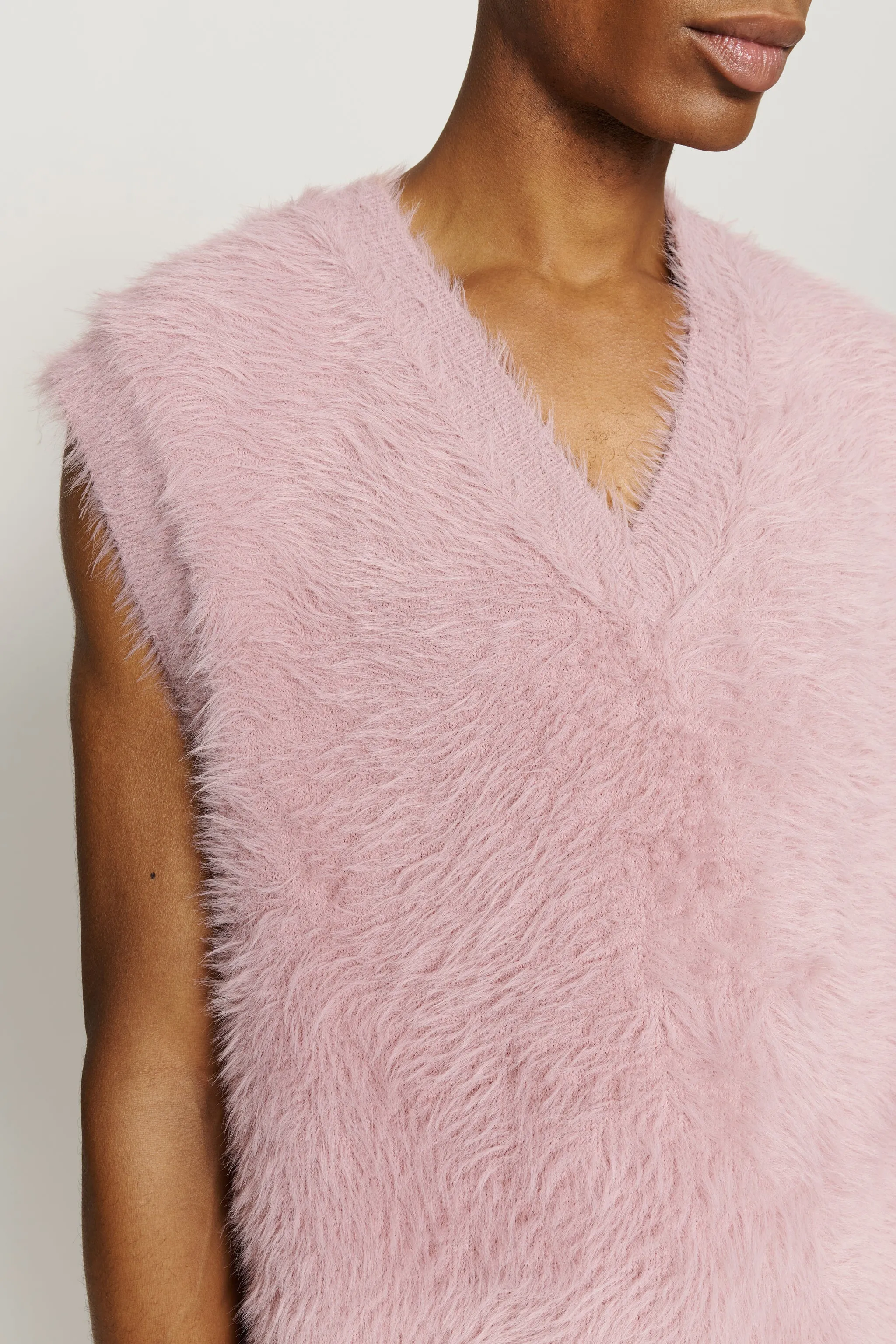 Val Fluffy Vest