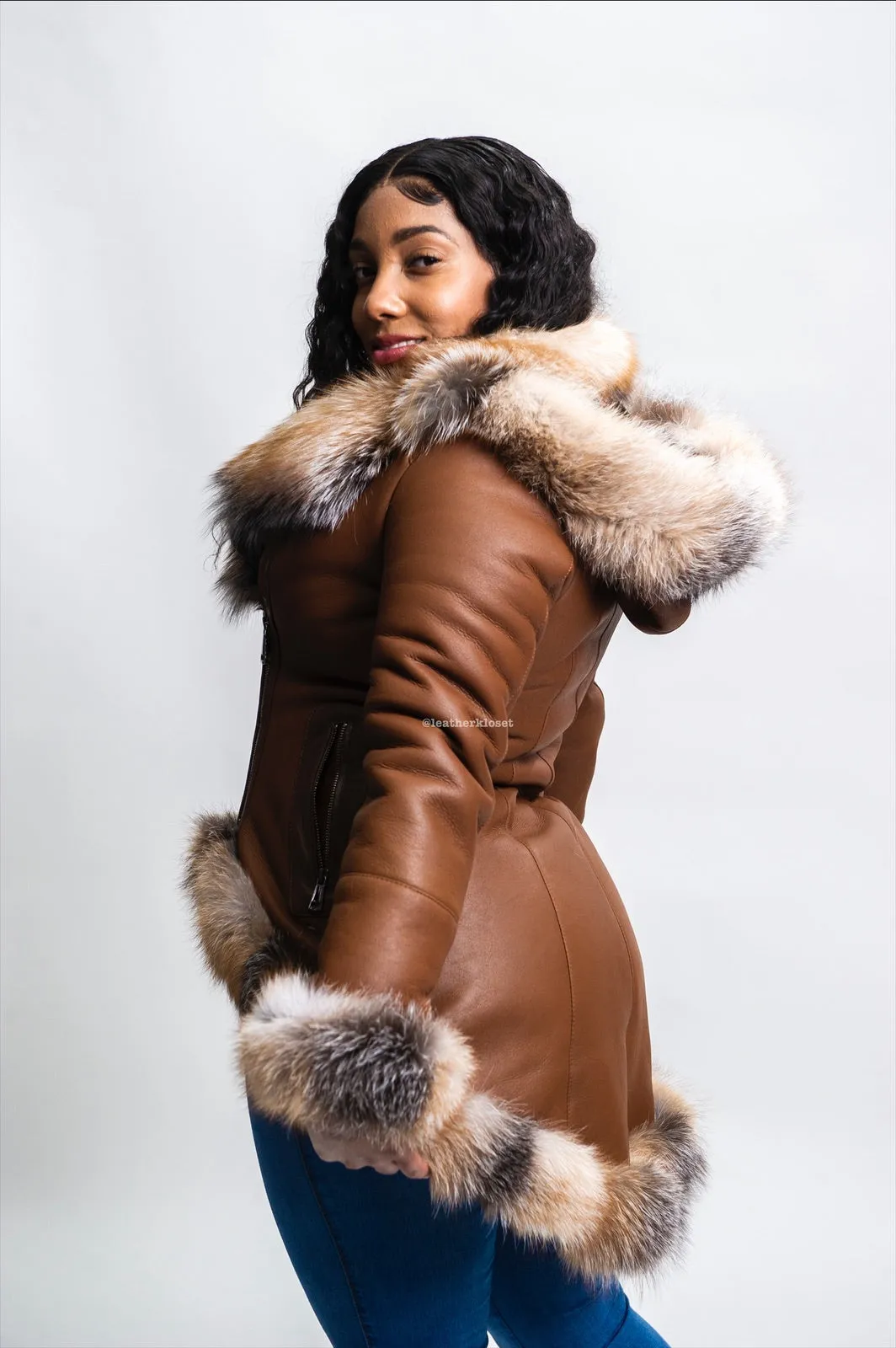 Women's Amber Shearling Sheepskin Jacket With Fox [Brown/Crystal Fox]