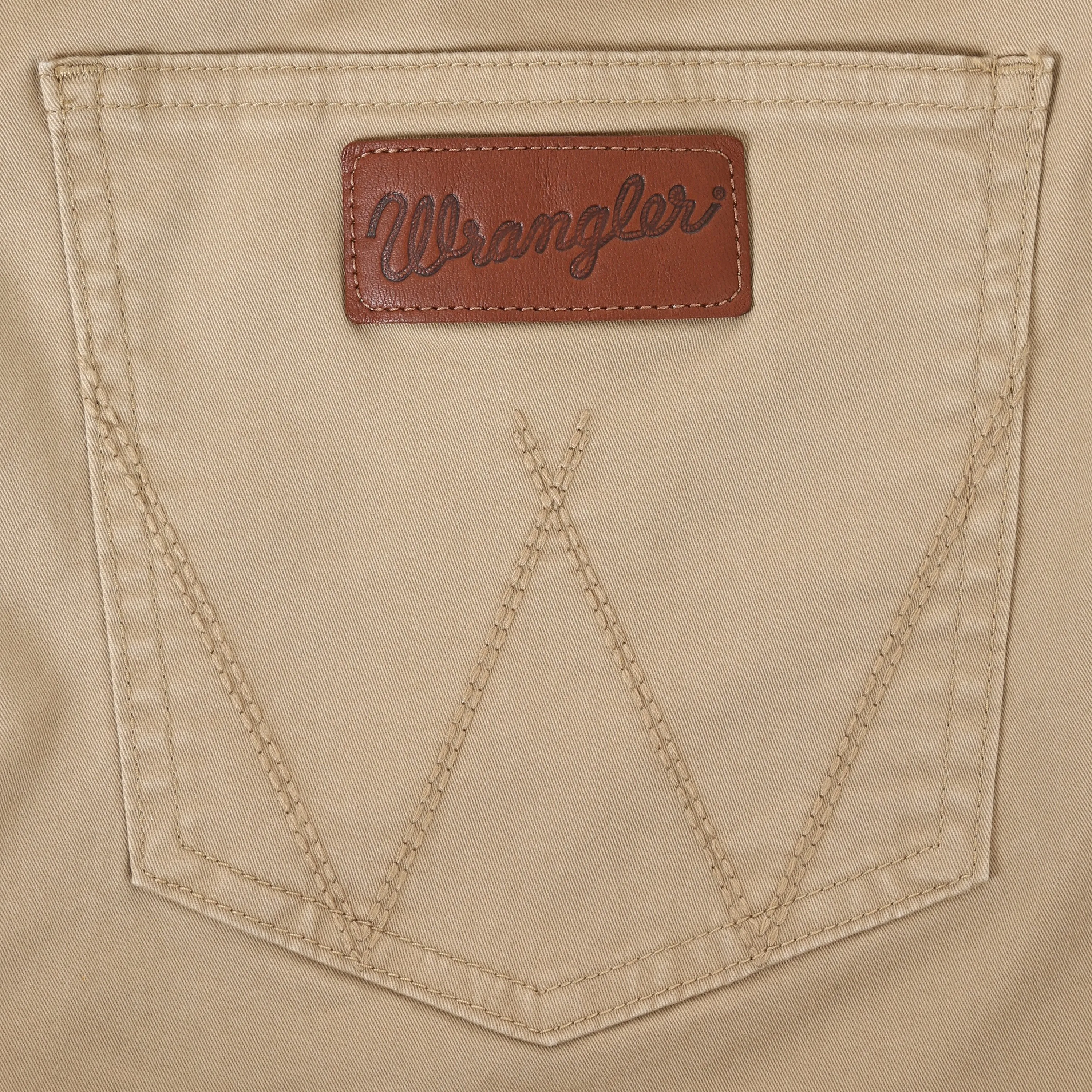 WRANGLER MEN'S RETRO KHAKI SLIM FIT STRAIGHT LEG JEANS - 88MWZFN